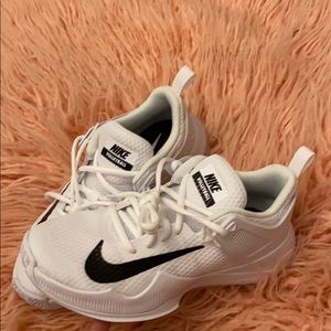 !BRAND NEW! Nike Volleyball shoes